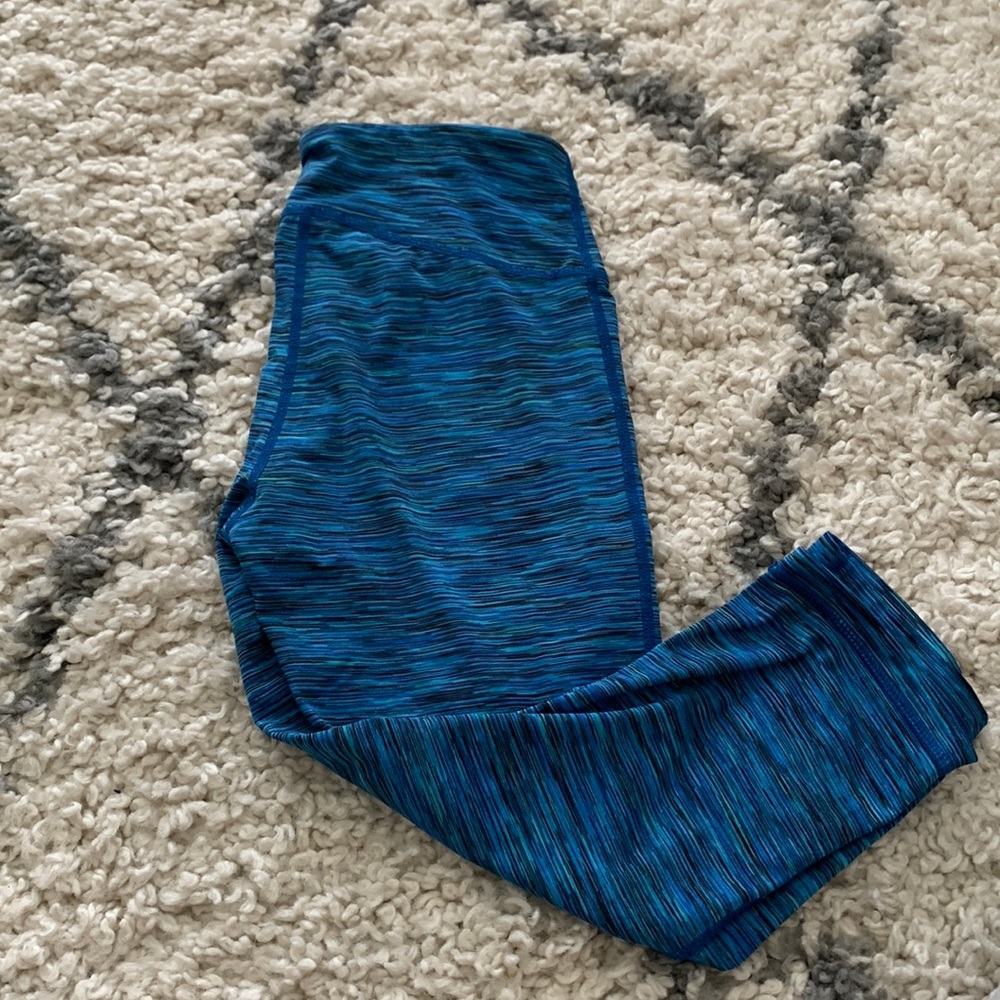 ZELLA Capri Leggings